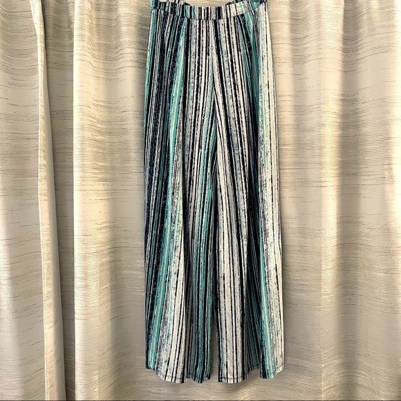 Bar III Pants - Bar III gaucho pants - size small